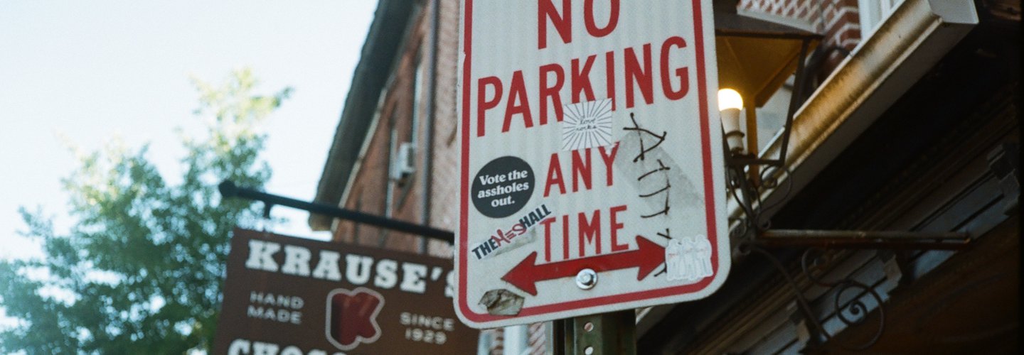 niet parkeren pexels-sasha-prasastika-9831818.jpg